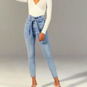 Abercrombie & Fitch Abercrombie Ultra Highrise Paperbag Super Skinny Jeans